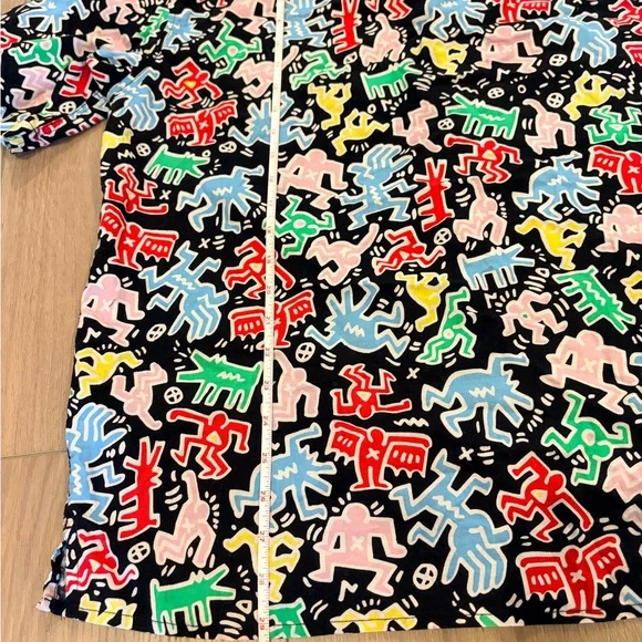 Keith Haring x H&M Shirt Size Large Bright Pattern Short Sleeve 100% Cotton - Picture 6 of 6